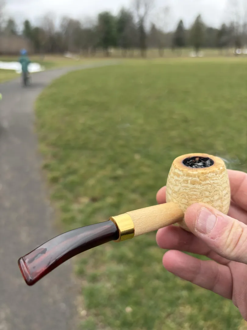 First smoke of Tombigbee. Incredible aromatic. 11/10