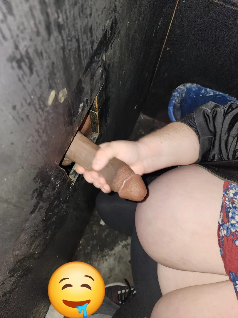 Gloryhole couple read description below!