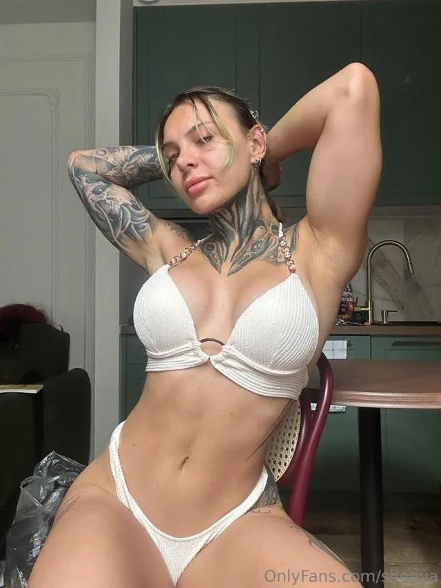 hej odegra ktoś dominującą trans influ w rp, zdjęcia załatwię kogo chcesz i fabuła też do dogadania