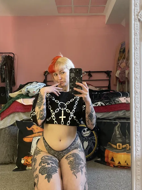 I heard you like goth girls