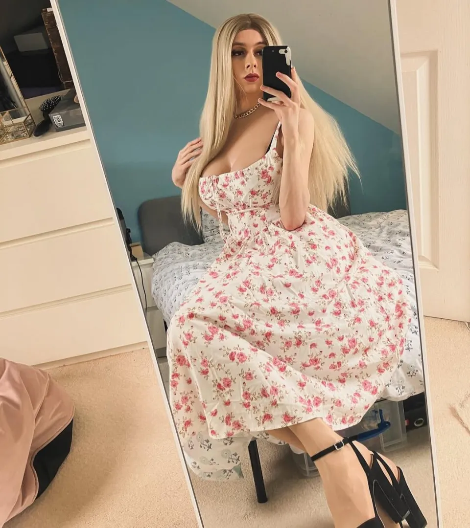 Is it bad I like married men?