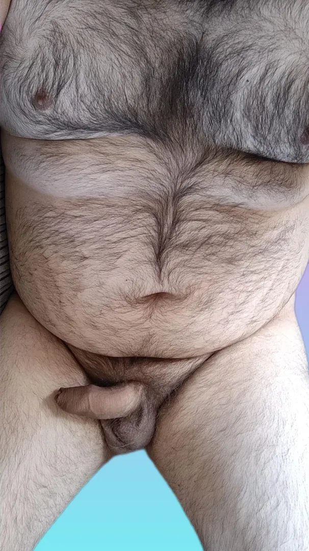 Is it normal for a bear to be completely submissive to other bears?