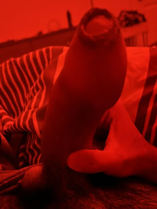 [M24] [M4MF] [M4FF][M4F]6’3” hung ex athlete looking for some discreet fun in central Nj