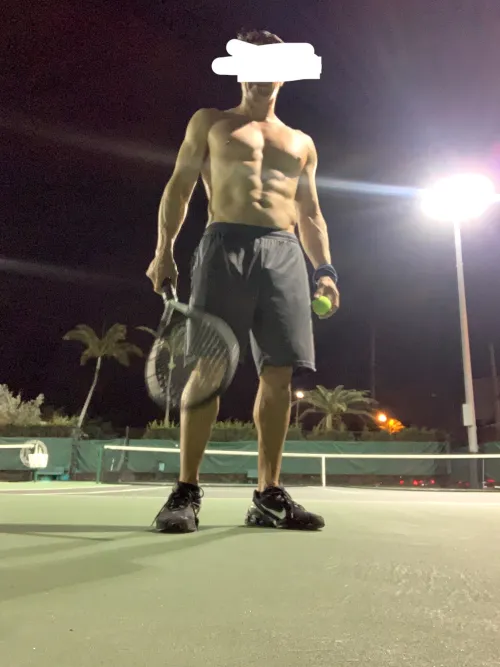 [M4FM] [Miami] - 6'2 -8 in Big Cock handsome / athlete model ! Looking for hot wife couple !! sexy couples only!! ((must have Teleg to verify. ))Looking sexy Couples / ladies