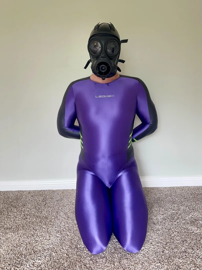 Mindless drone, ready for programming. How may I serve you?