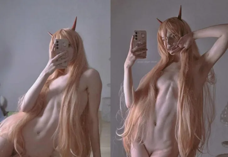 Power by mollb_cosplay