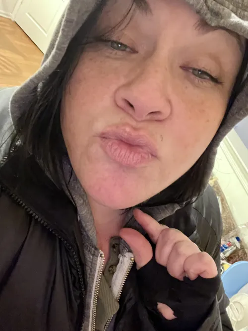 Psst .. you disappoint ME. SQUISH your pp 