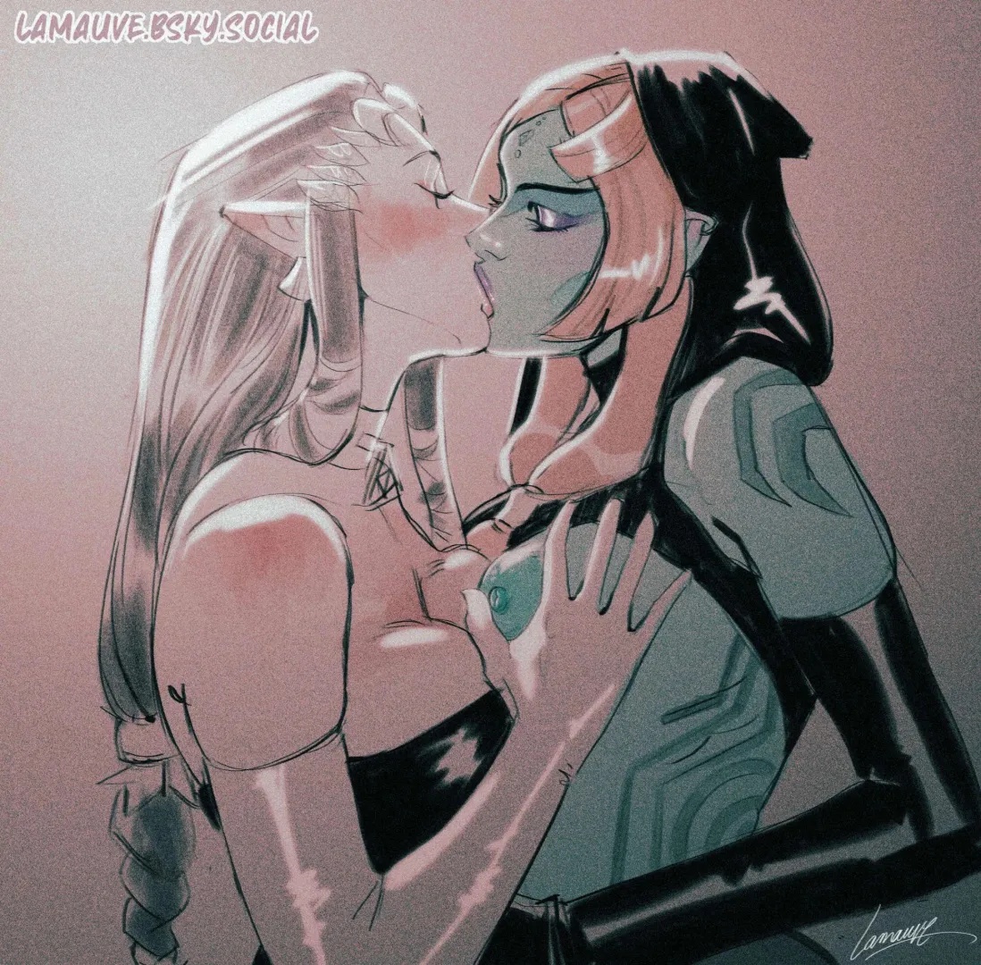 Two Twilight Princesses making out (Legend of Zelda) [Lamauve]