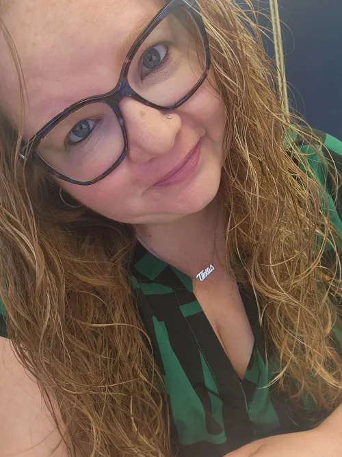 We made it y'all! Happy Friday.