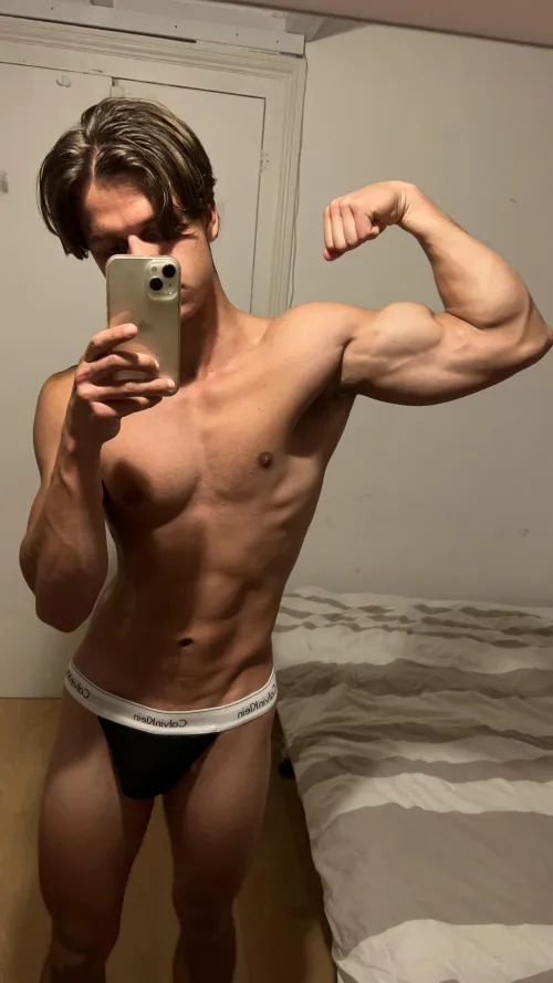 Would you worship my muscles?