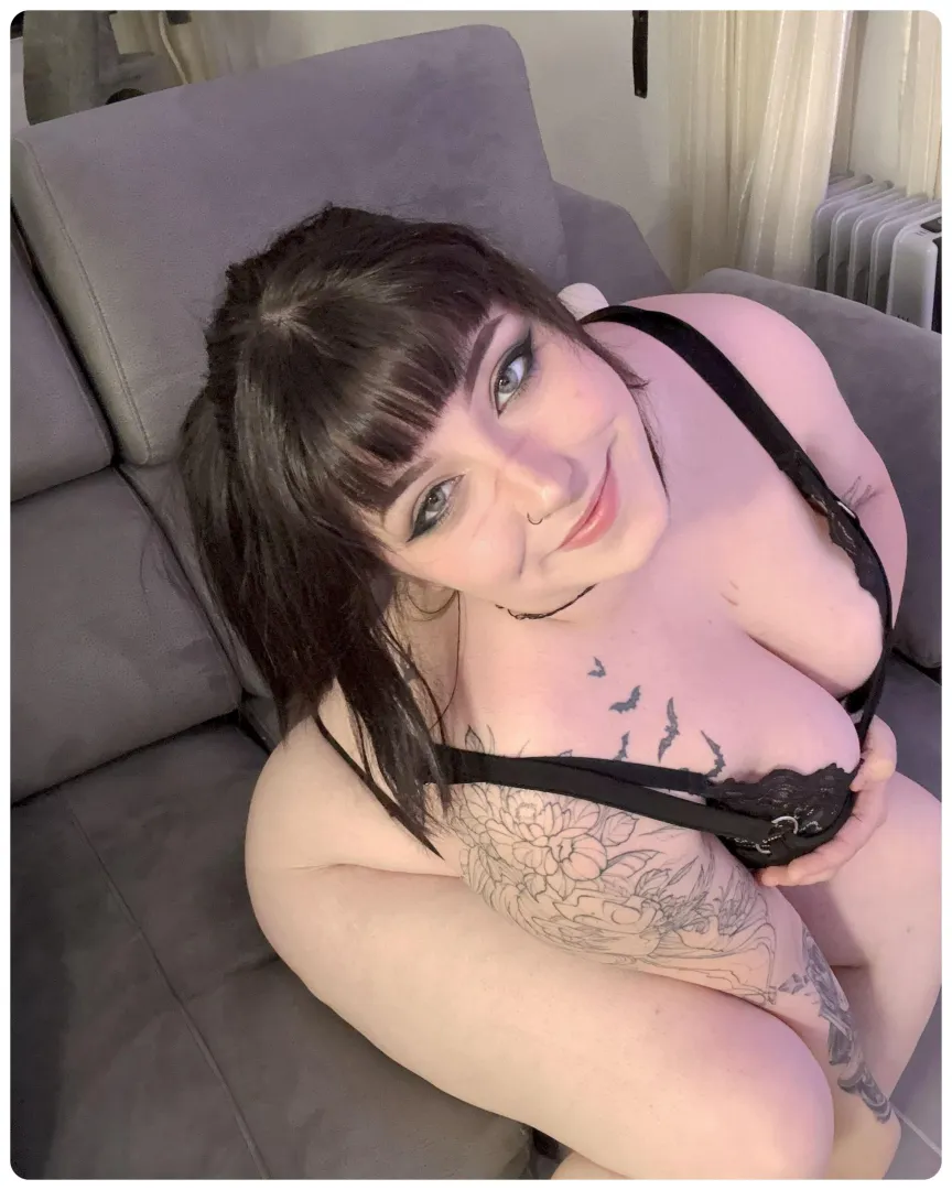 You exist to please your goth babe, understood?