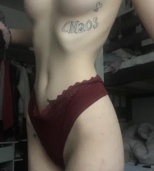 Any girls in Omaha with little to no experience eating pussy?