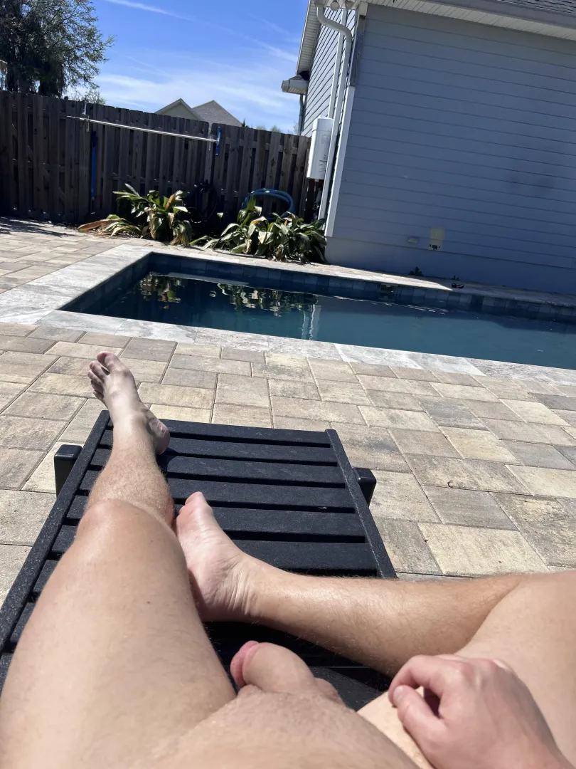 Could use a hung bro to relax with