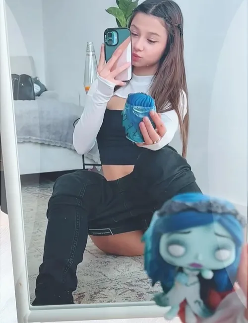 F18 03/22/08 wish me happy bday plzz 