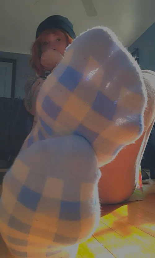 Happy Sunday from my socks!