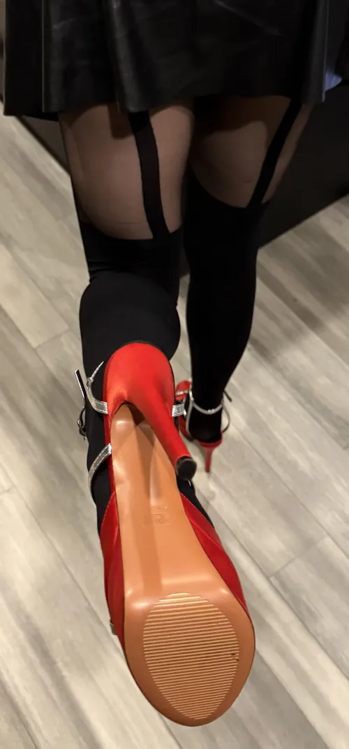 Heels and legs perfect for worship