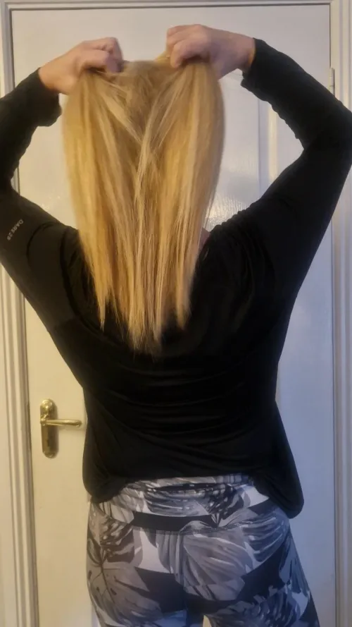 Long haired ponytail