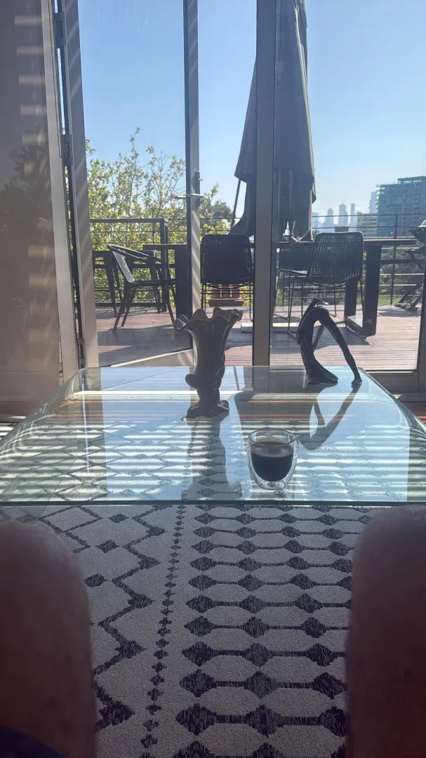 M4F come see the view Albert park 45m