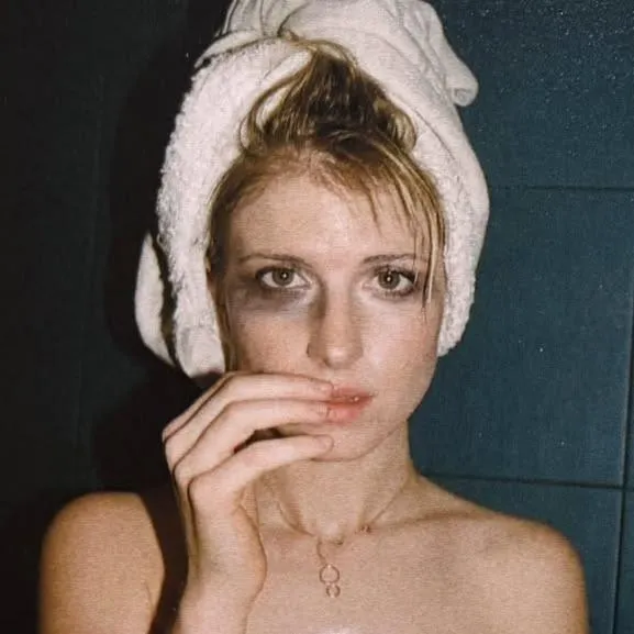 no caption necessary. in fact, I would say a caption would distract from the content. I mean, and if you really wanna get into it, I think it was Shakespeare who sai-