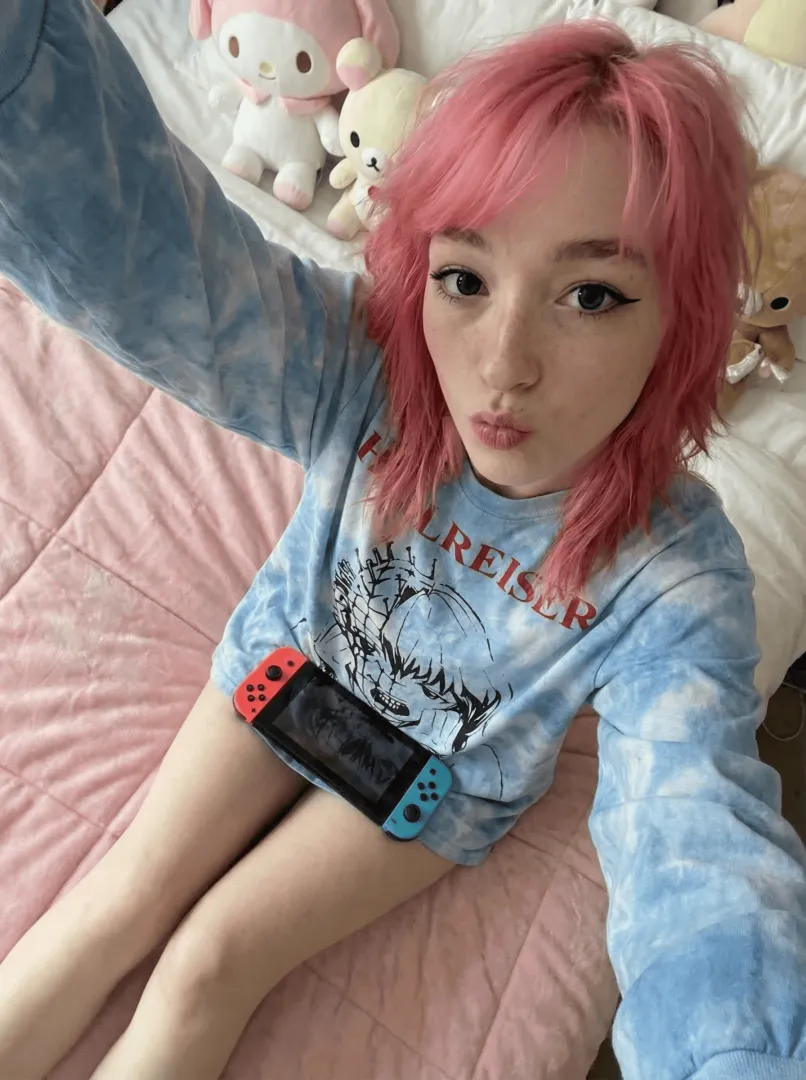 think u could beat me at smash :3?