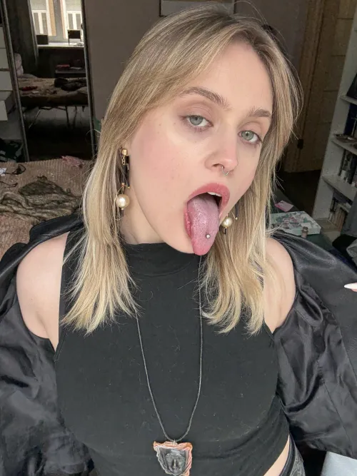 This tongue wants to play with your balls