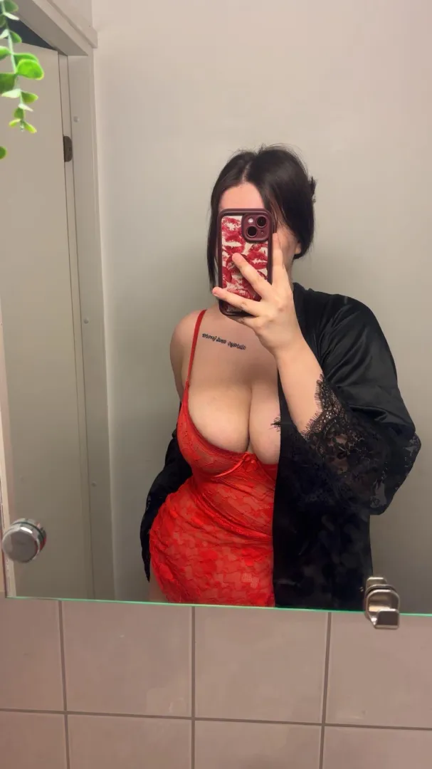 Tykkääks mun mekost..