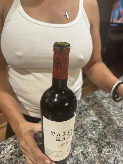 Wine n play?❌⭕️Mia