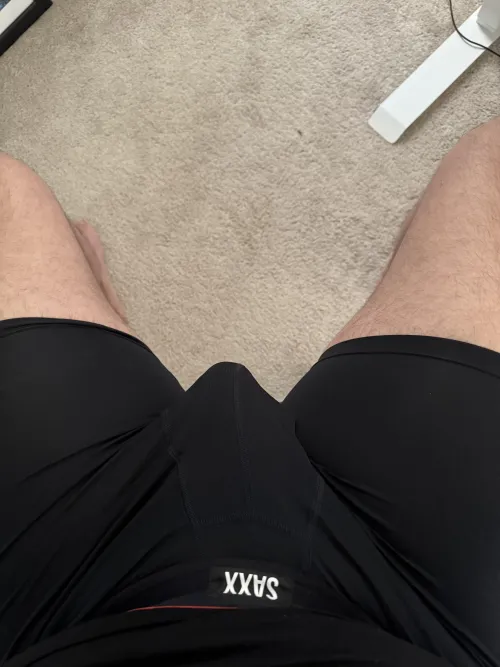 34 straight bulging at desk