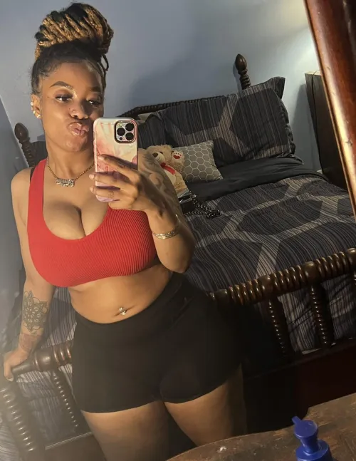 Arrow up if I make you want to cum your pants at work