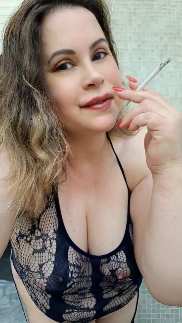 Bbw scat model on Femscat/ Scatbook ● customs ● premades Poop/pee video calls ~ Poop folders Google Drive Lifetime access 150+ vids and counting 98 E only~ panties worldwide