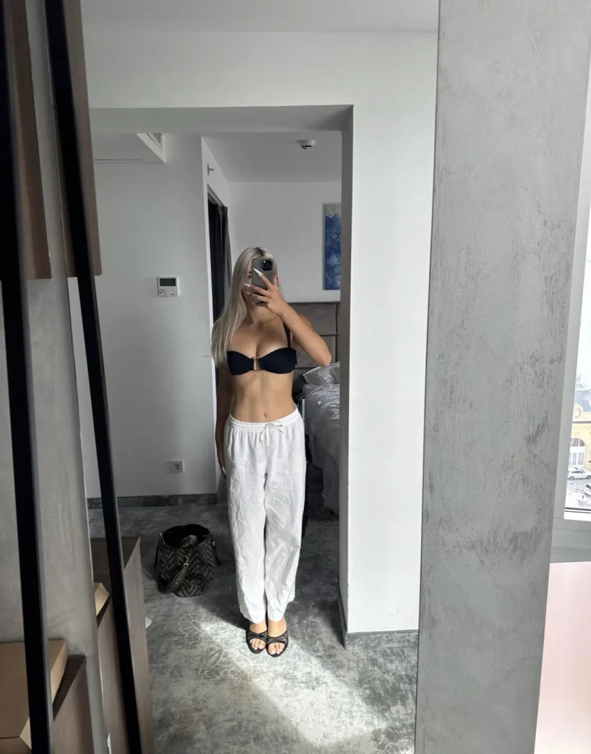 Been a filthy little girl today :)