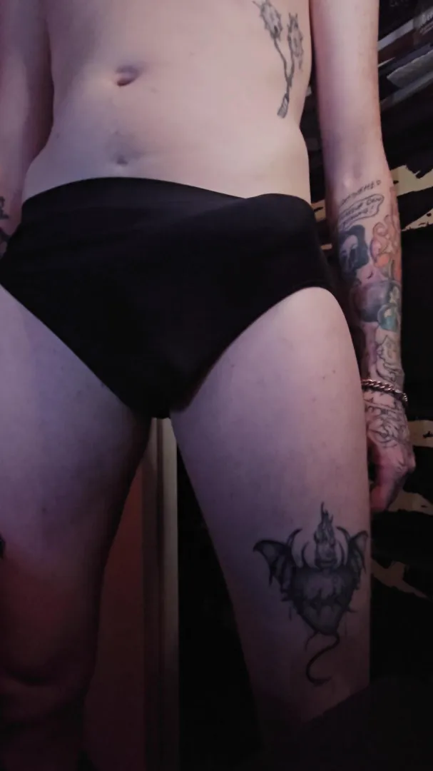 Can never hide this beast ‍ (28)