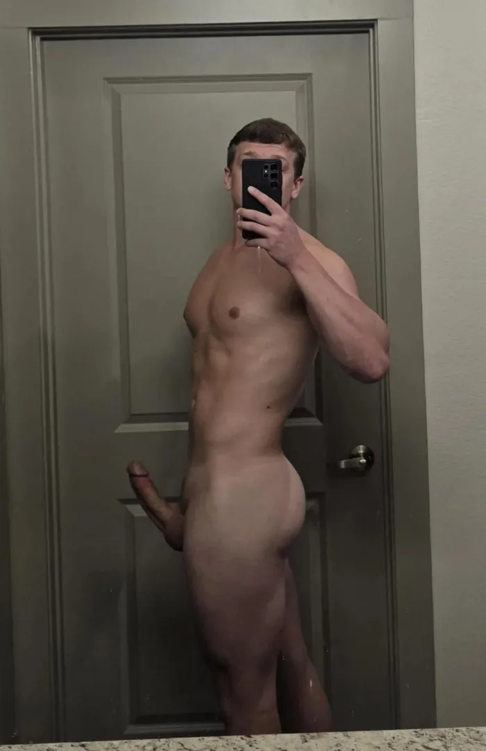 Does my thick college dick or thicc gay ass look more appetizing? :)