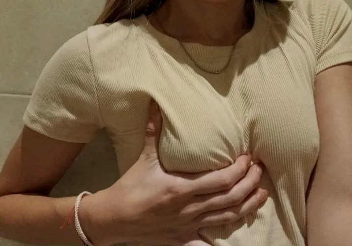 I can give you consent to play with my tits F18