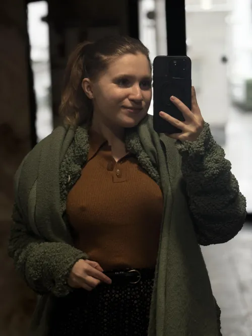 its chilly this morning but i wont hide