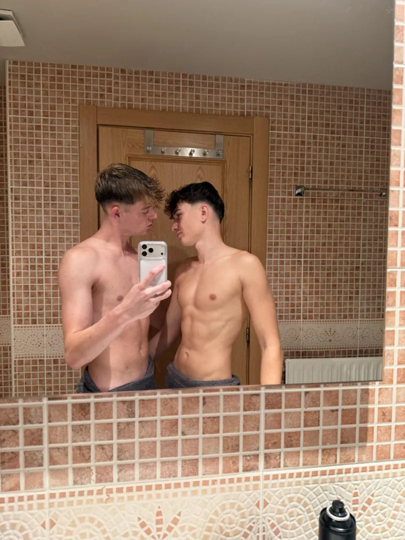 Kiss me like there's no tomorrow