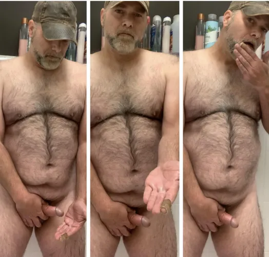 Love eating cum…even my own (50)