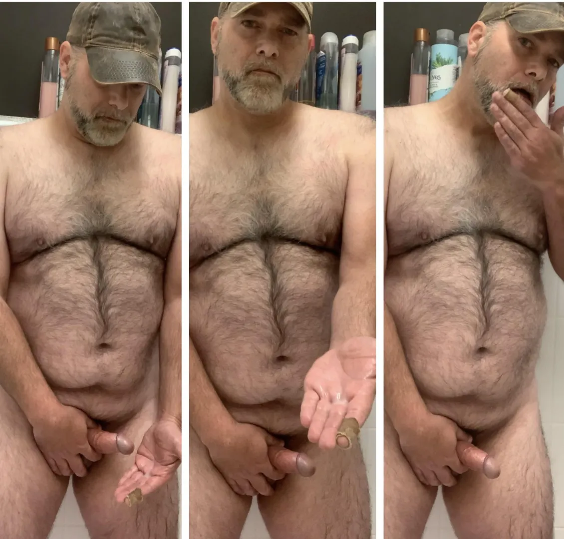 Love eating cum…even my own (50)