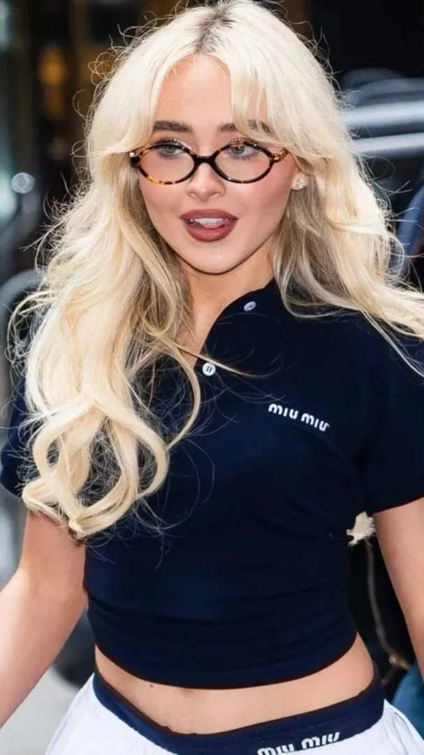 She looks so good with glasses