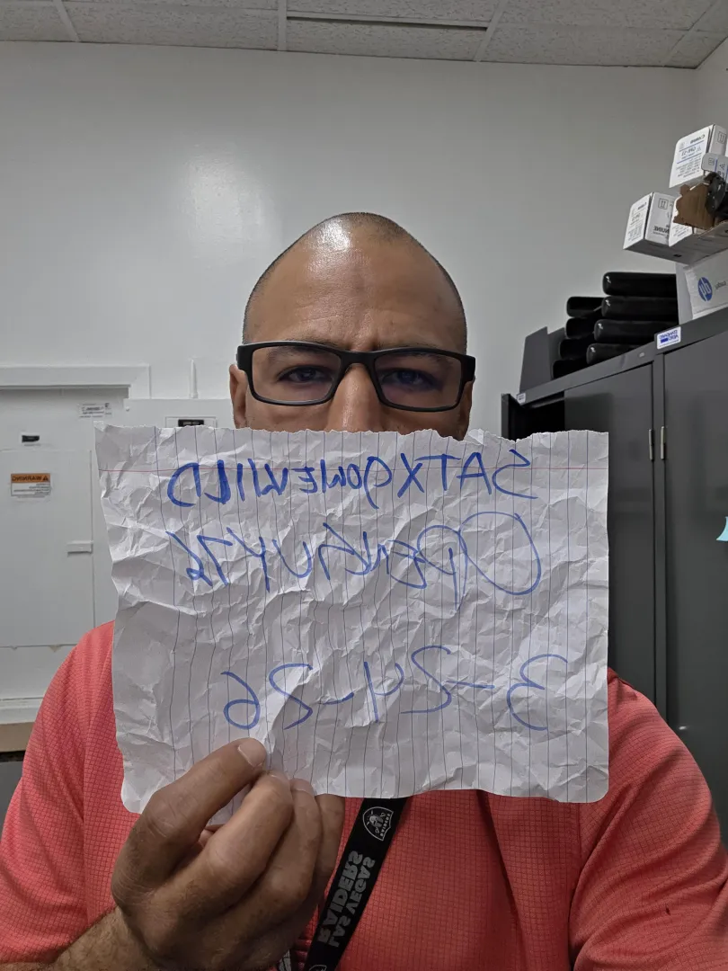 Verification Hola lets chat