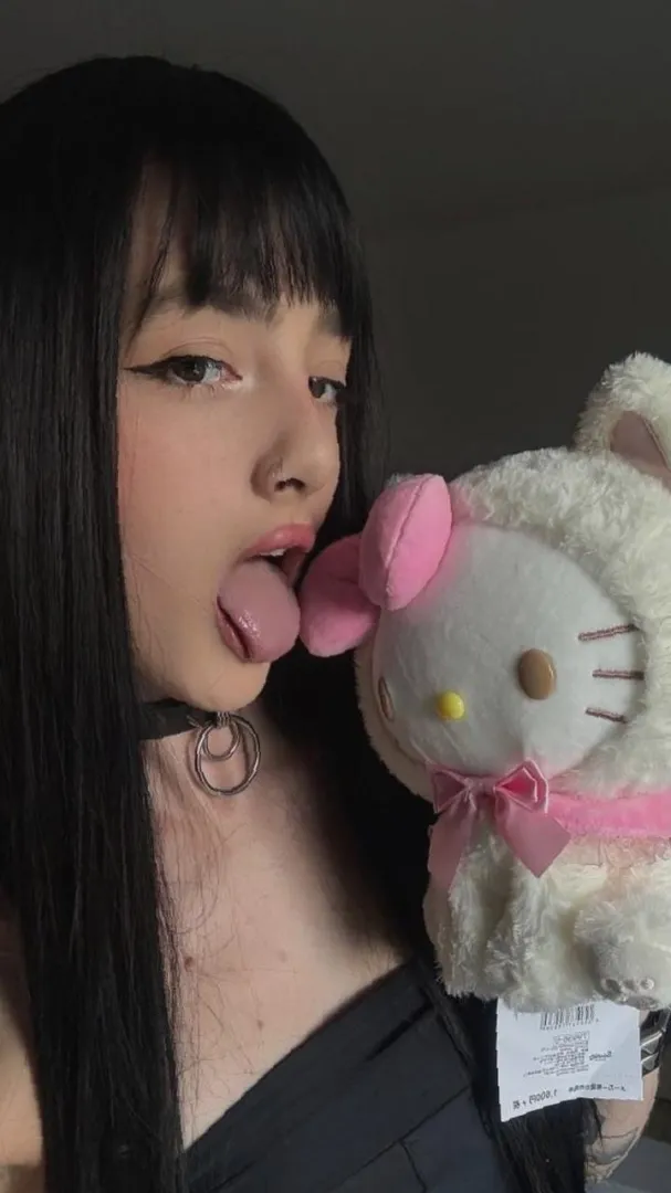 18 [F4M] #WinterPark - Not traveling far, local linkups only - lnstrgm: lunazeryn