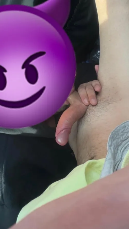 23 [M4M] Westchester - Submissive sucker looking for a load to swallow