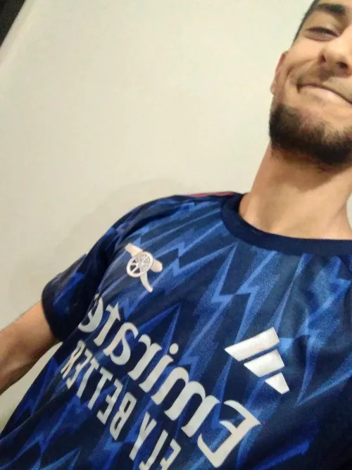 25 Any gooners/gunners here?