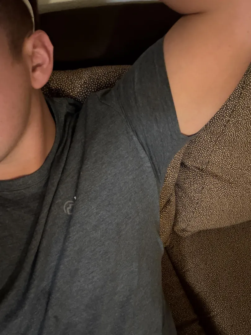 26M4F/MF Topeka, staying in a room this week, hmu to talk/hang and see what the vibes are like.