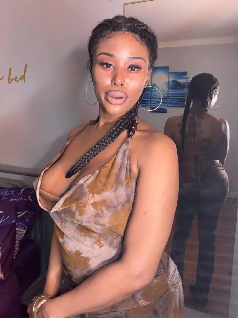 Am I hot for a trans girl?>