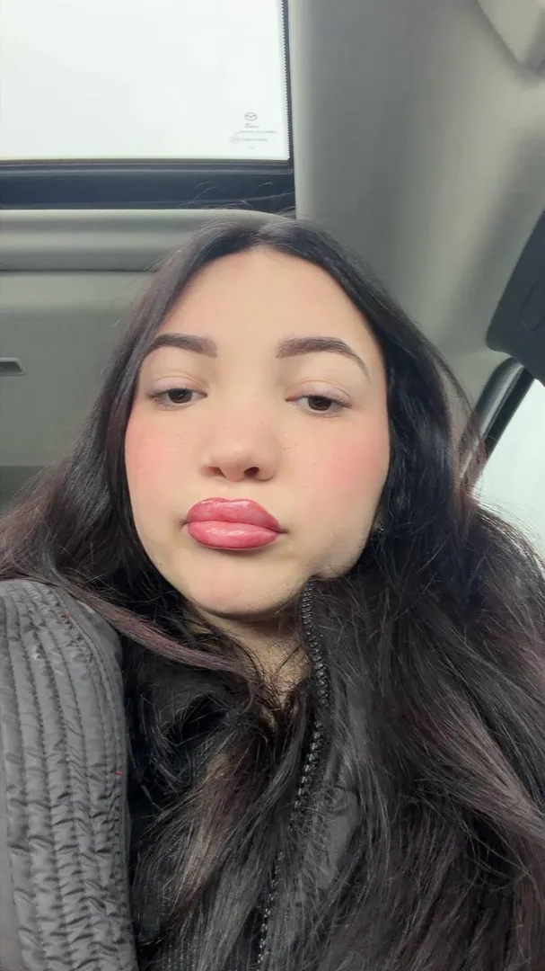 Be honest would you agree to sleep with me, or would you turn me down? 