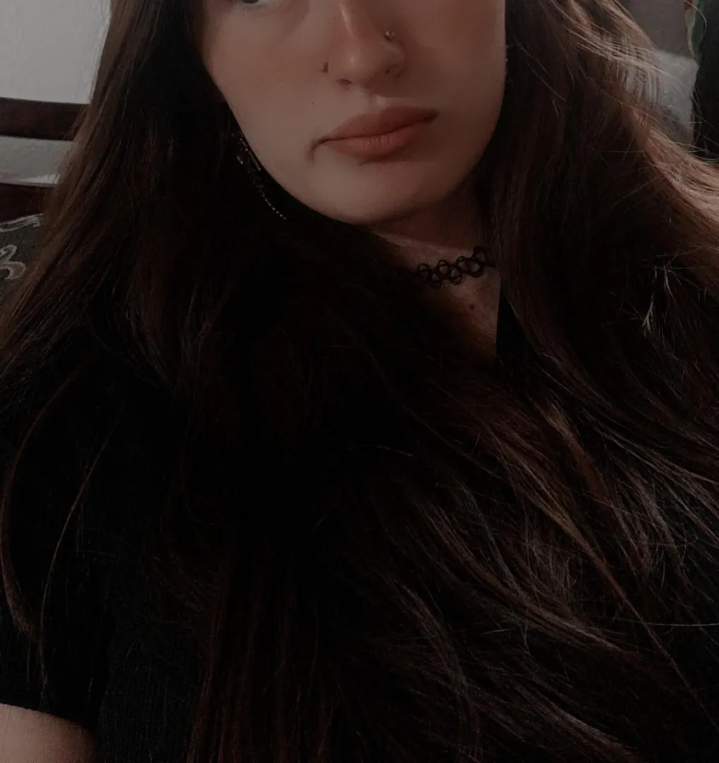 come and make use of my cute lips