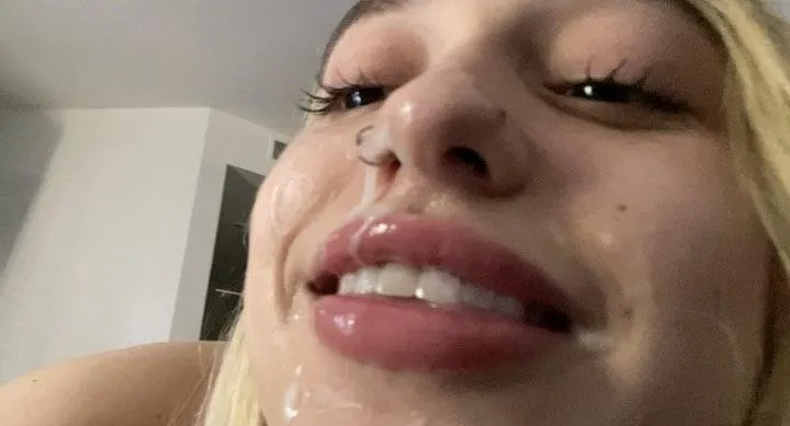 Do I look beautiful?