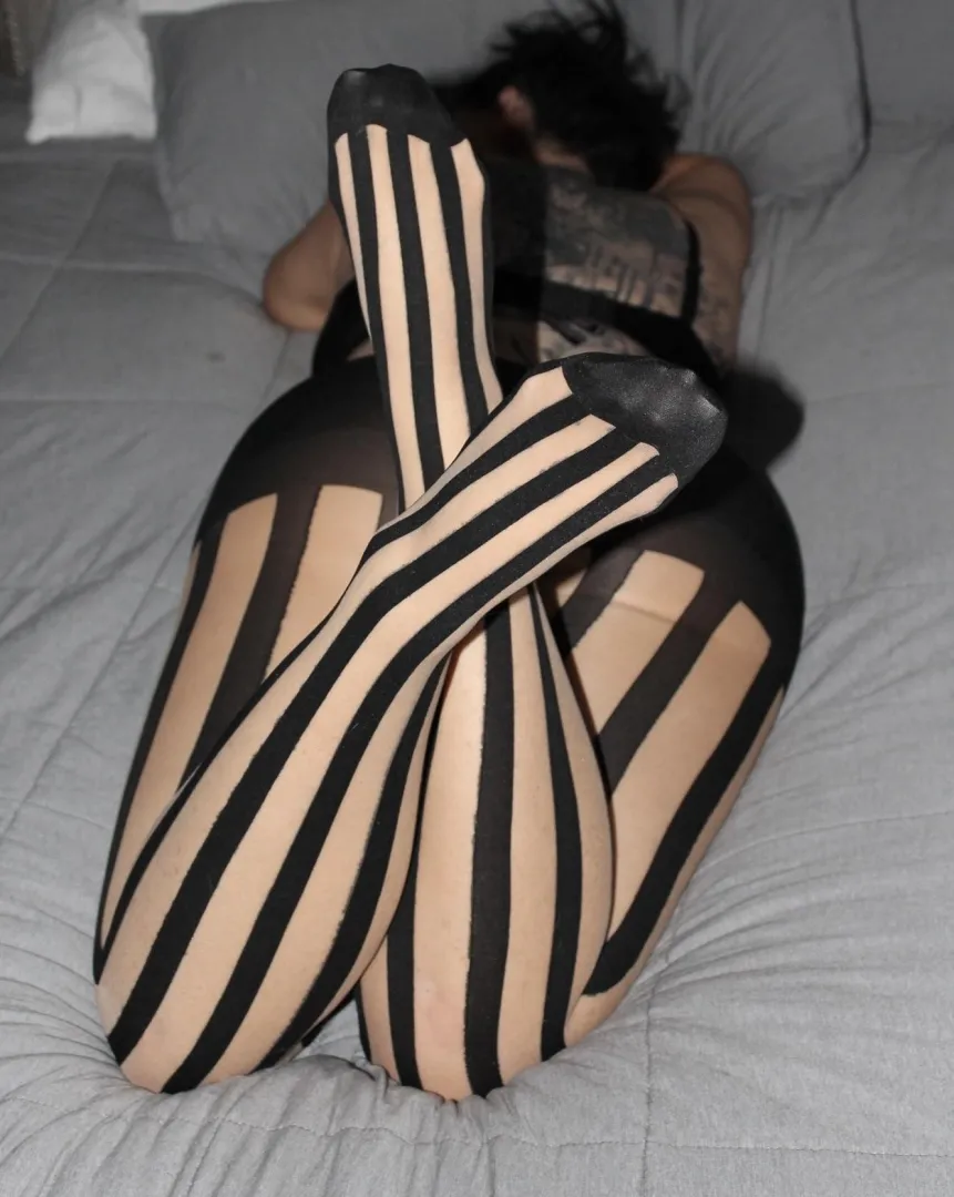 Do nylons make ur mouth water