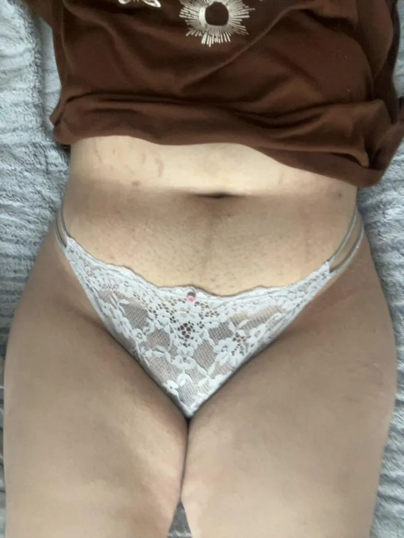 do you like big thighs? 19F
